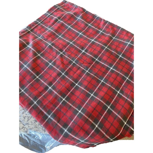 New Pottery Barn Flannel Plaid Reversble Euro Pillow Cover 24” Christmas Holiday - Picture 2 of 6
